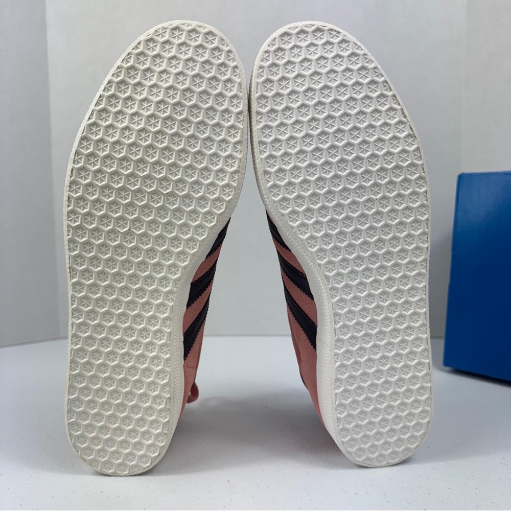 Adidas Gazelle Athletic Sneakers Shoes Pink Black White JH5388 Men - Picture 5 of 6